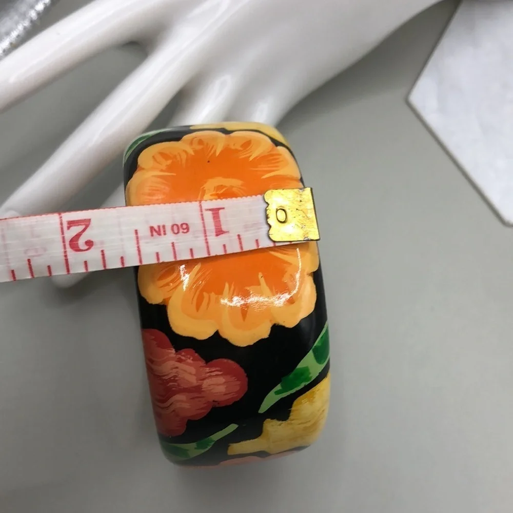 Handcrafted in India wooden hand painted floral flower bangle bracelet boho. - Picture 6 of 6